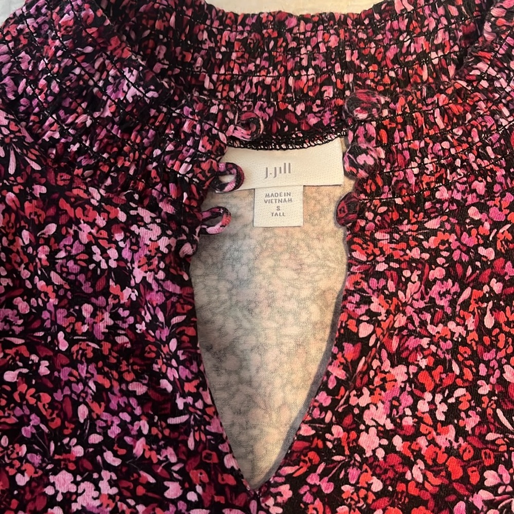J.Jill, Size Small Tall, Multicolored, different shades of pink,red,black - Picture 6 of 11